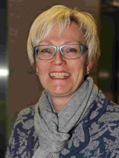 Ursula Nesper-Adelhelm